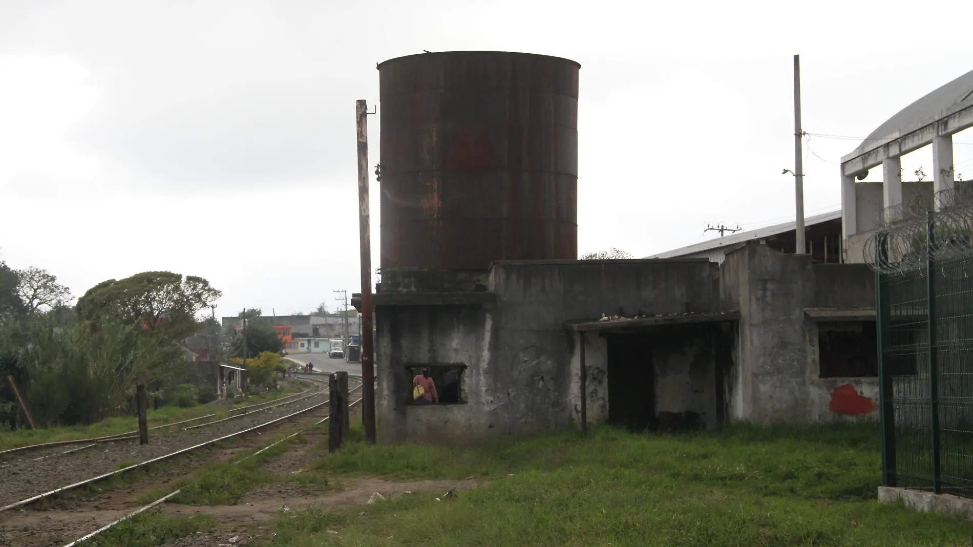 Estación Rafael Lucio